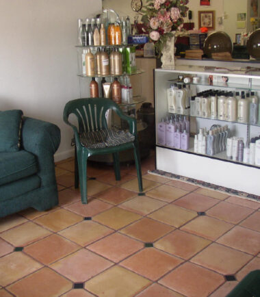 Cut Edge Red Brick Terracotta Floor Tiles Islamabad